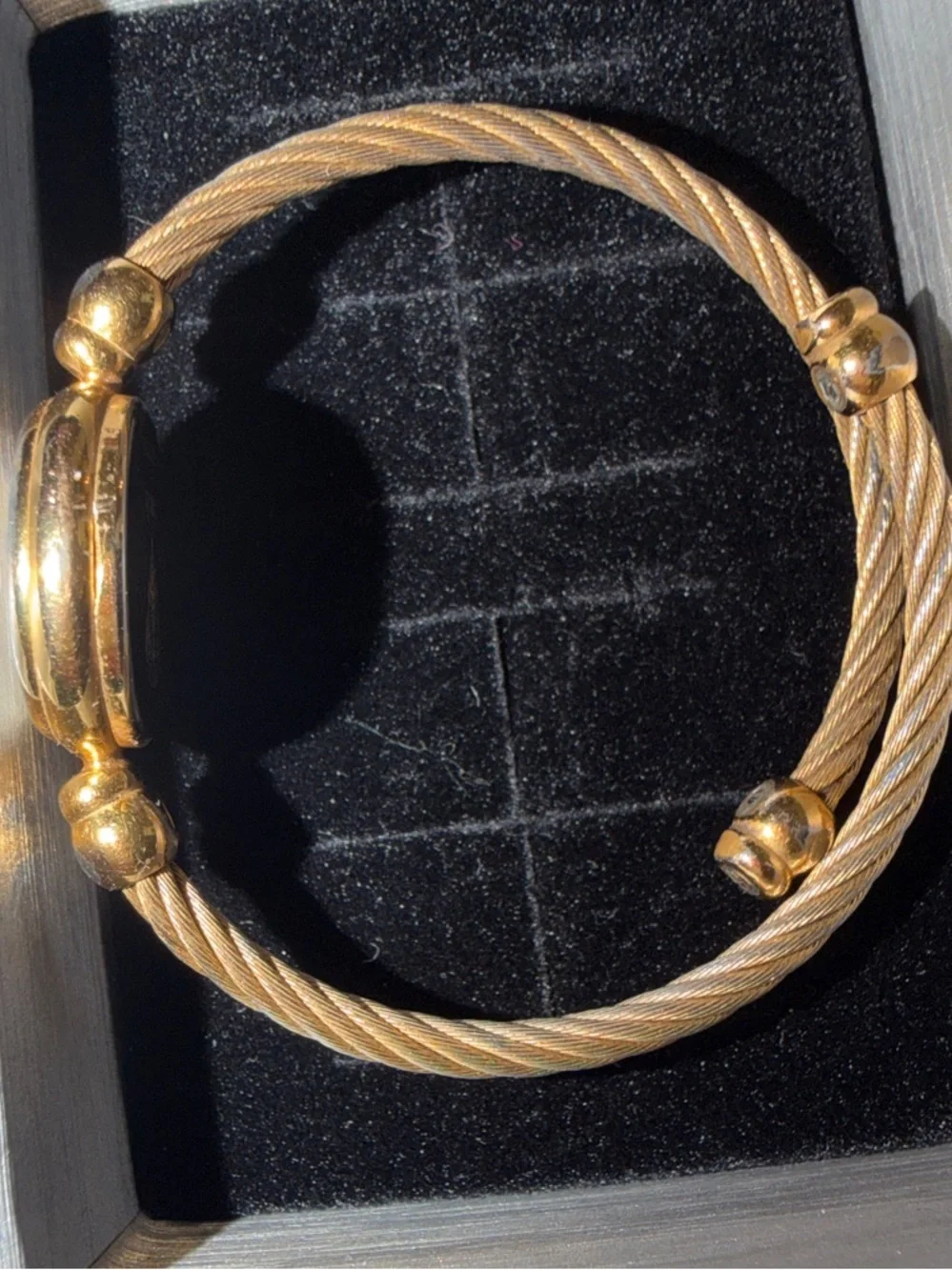 Gucci Two-Tone Cable Bangle Watch in Gold and Silver